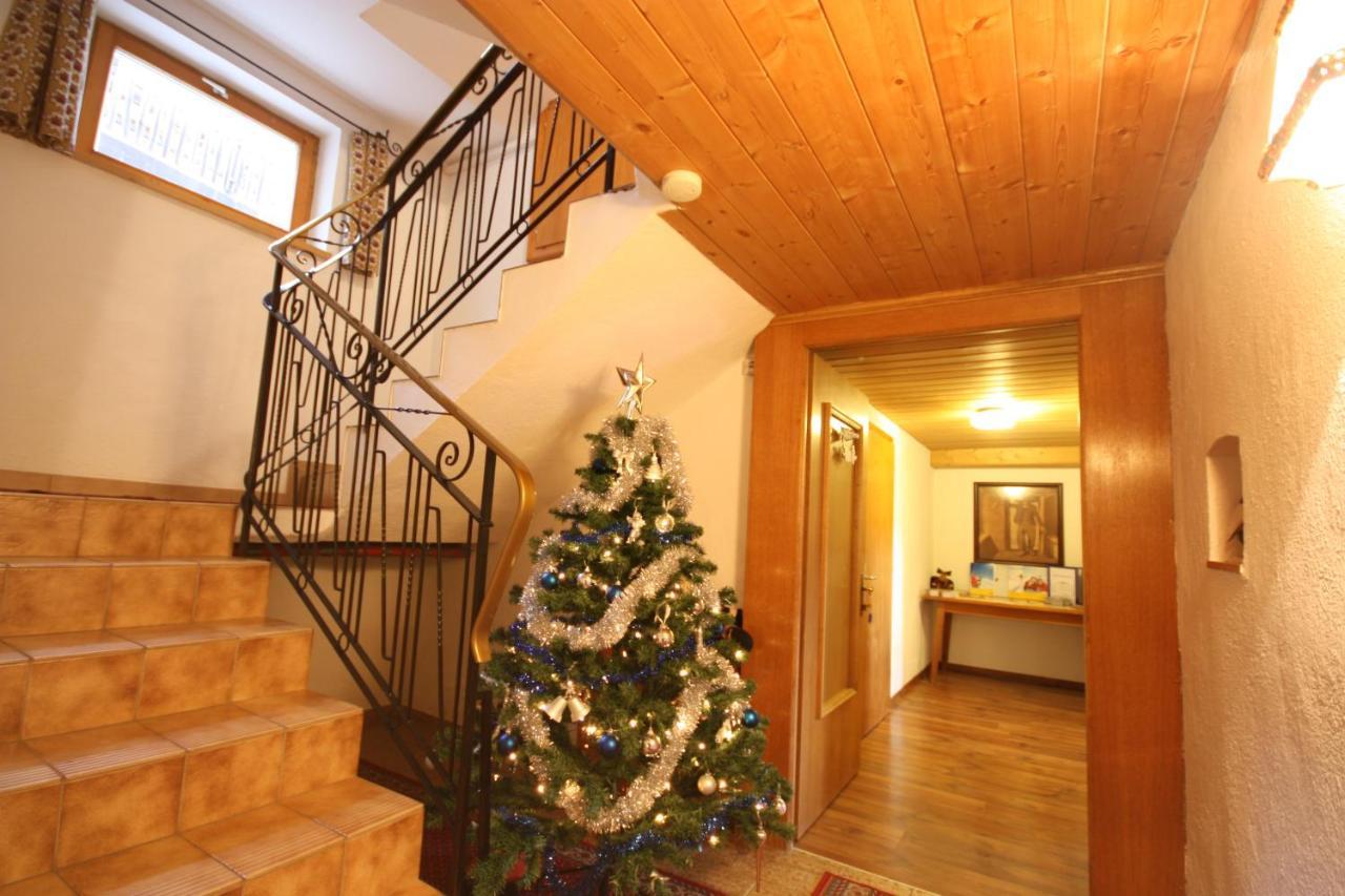 Haus Schoenjochl By Chatel Reizen Fiss Bilik gambar